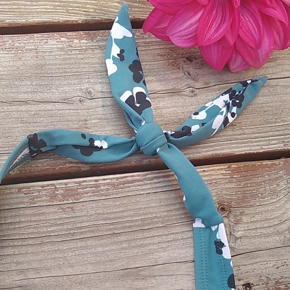 ❤️SOLD!❤️ Merona Turquoise Floral Tankini - Picture 3 of 6